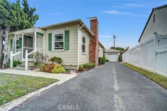 Signal Hill, CA 90755,3224 Cerritos Avenue