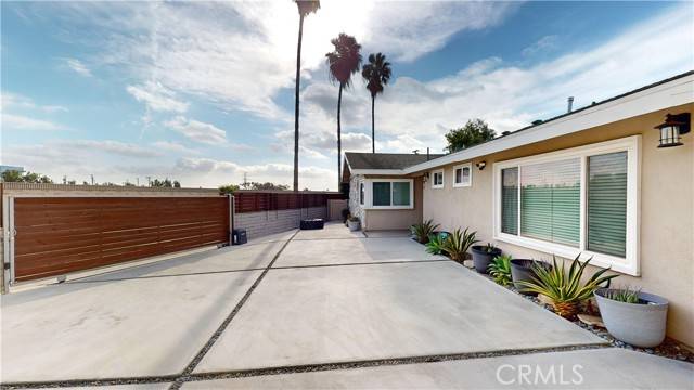 Los Angeles, CA 90044,641 W 127th Street
