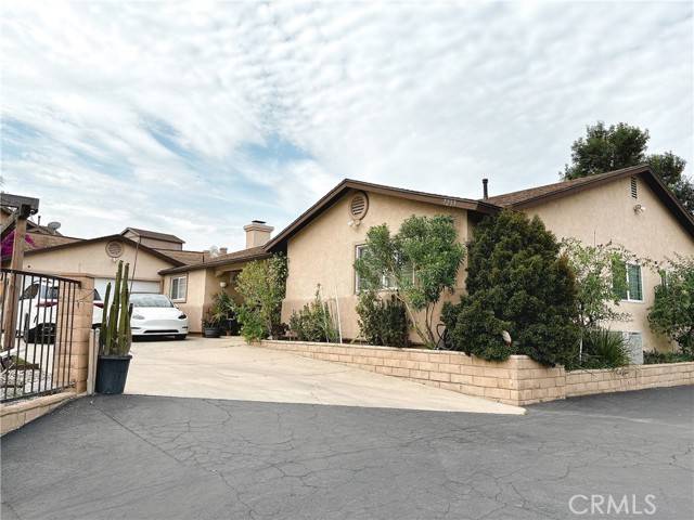 Corona, CA 92881,7233 Bel Air Street