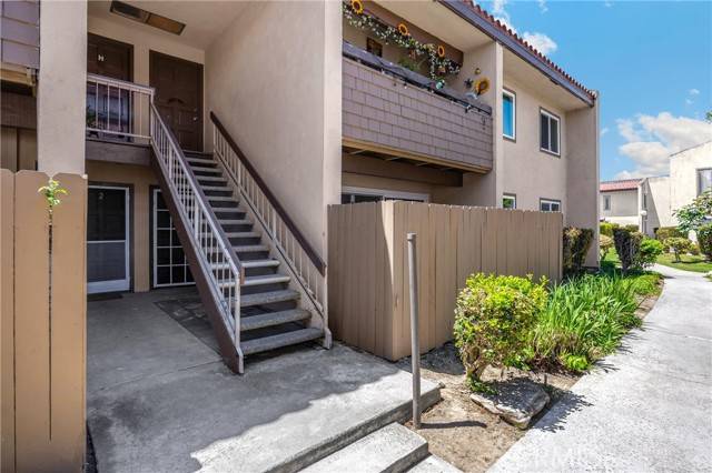 Santa Ana, CA 92704,2501 W Sunflower Avenue #H1