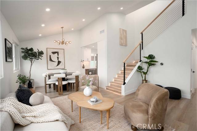 Los Angeles, CA 90016,2911 S Ridgeley Drive