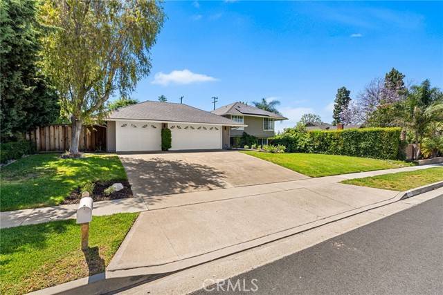 Tustin, CA 92705,11212 Brunswick Way
