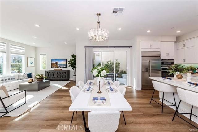 Irvine, CA 92618,105 Chorus