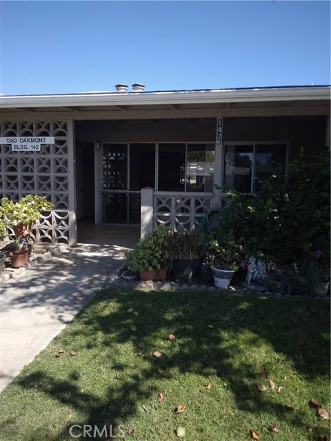 Seal Beach, CA 90740,1360 Oakmont Rd 142J M-6 #142J M6