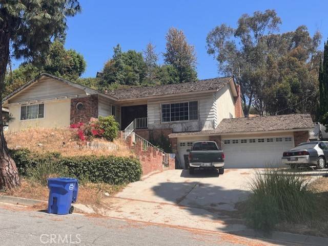 Whittier, CA 90601,13867 Philadelphia Street