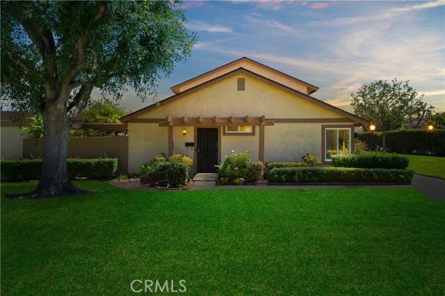 Santa Ana, CA 92707,341 Carriage Drive #51-A
