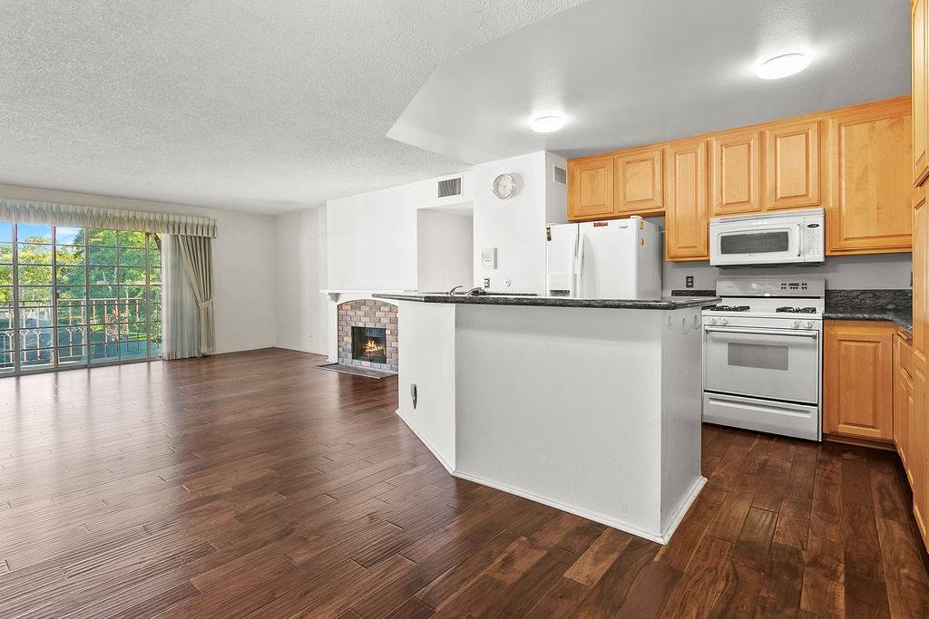 Santa Ana, CA 92704,3611 S Bear Street #K