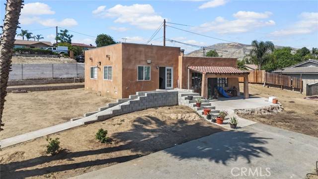 Corona, CA 92881,8035 Santa Rita Street