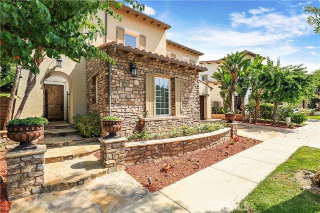 Irvine, CA 92603,41 Balcony