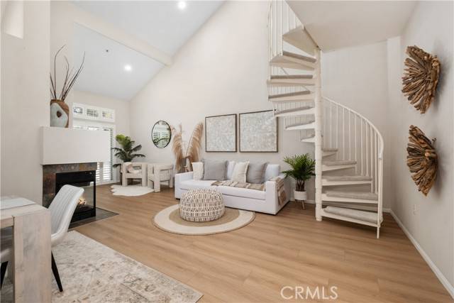 Huntington Beach, CA 92646,20171 Sealpoint Lane #207