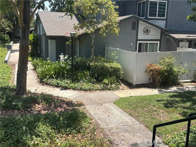 Yorba Linda, CA 92886,20359 Ivy Hill Lane #13