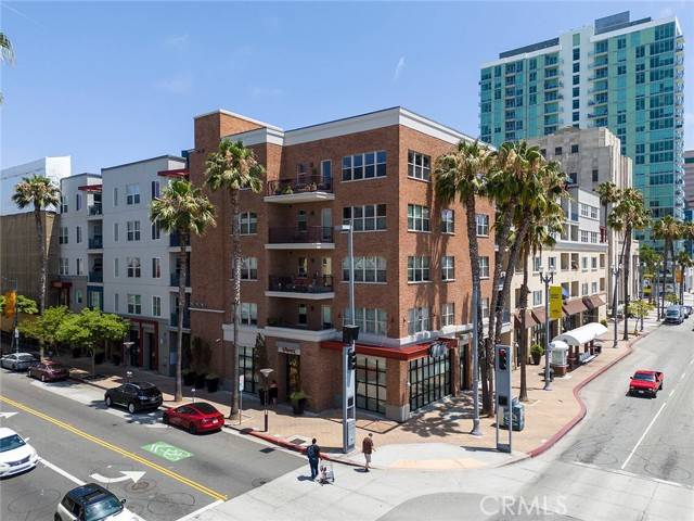 Long Beach, CA 90802,300 E 4th Street #118