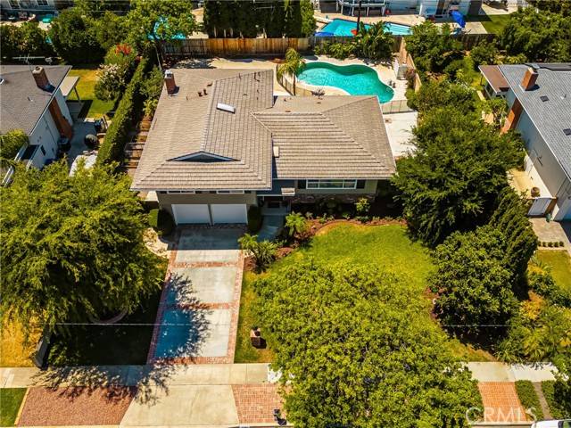 Tustin, CA 92705,17542 Rainier Drive