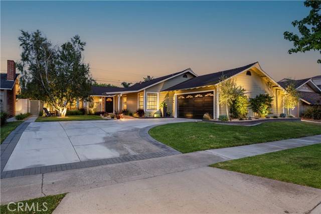 Los Alamitos, CA 90720,11832 Weatherby Road