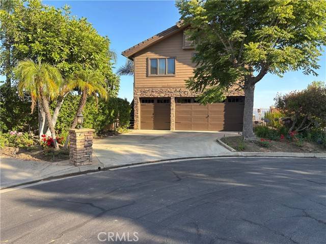 Yorba Linda, CA 92886,3875 Crest Drive