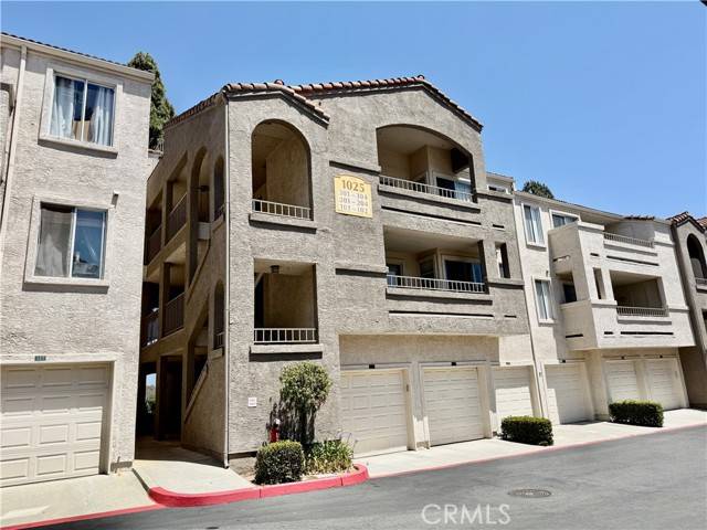 Corona, CA 92879,1025 La Terraza Circle #204