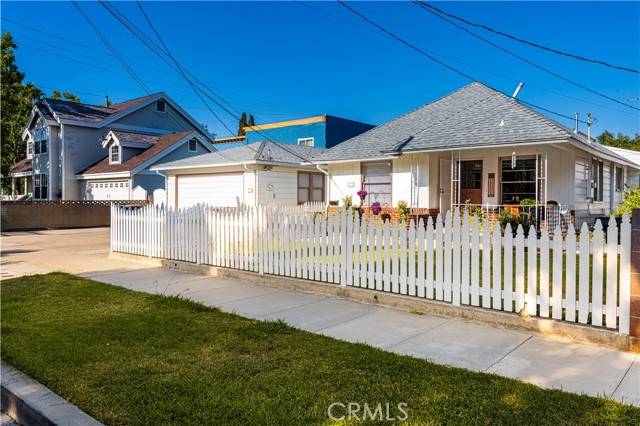 Orange, CA 92866,273 N Cleveland Street