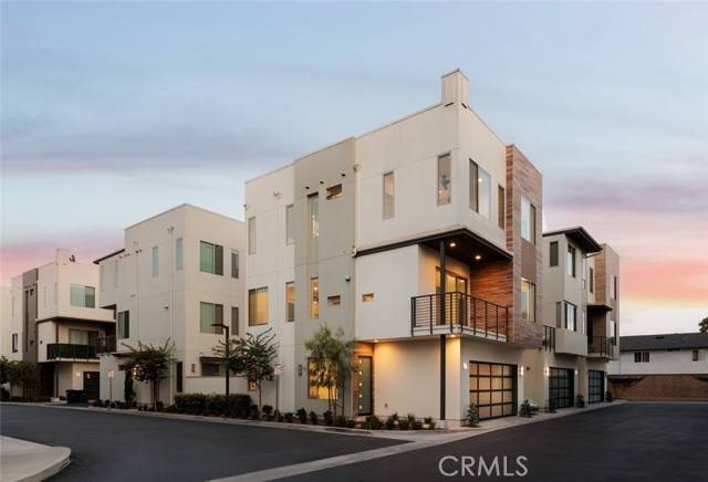 Newport Beach, CA 92663,15 Ebb Tide Circle