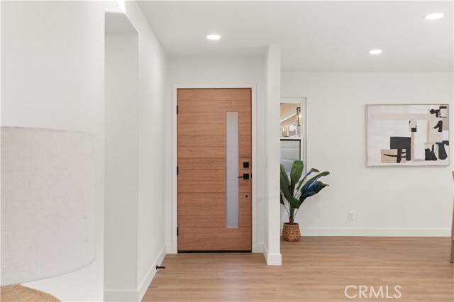 Santa Ana, CA 92704,1825 W Carlton Place