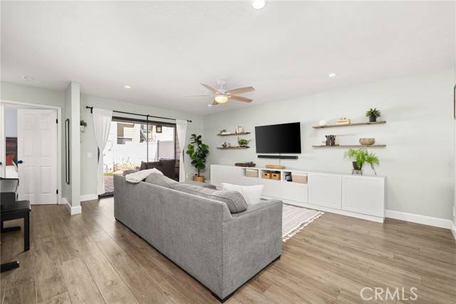 Aliso Viejo, CA 92656,45 Bramble Lane #109