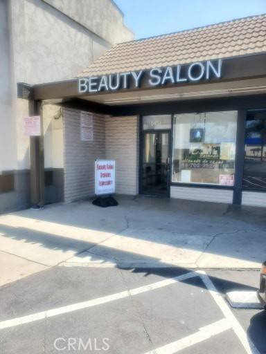 Santa Ana, CA 92707,1451 S Main Street