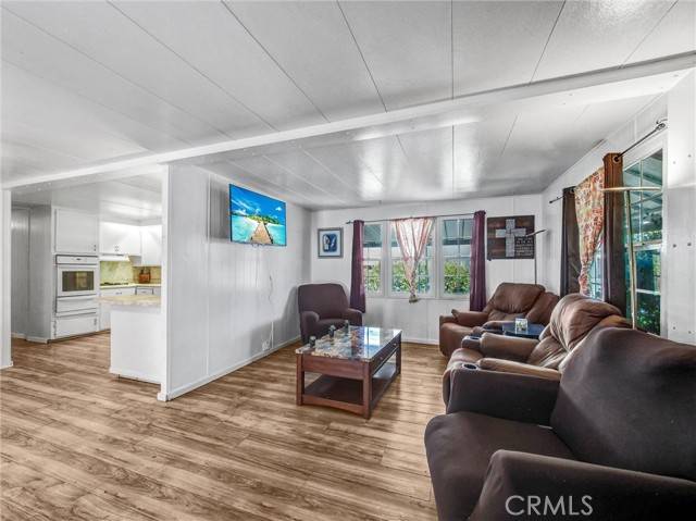 Glendora, CA 91740,201 E Arrow Highway #64