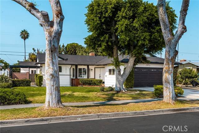 Garden Grove, CA 92840,10111 Dewey Dr