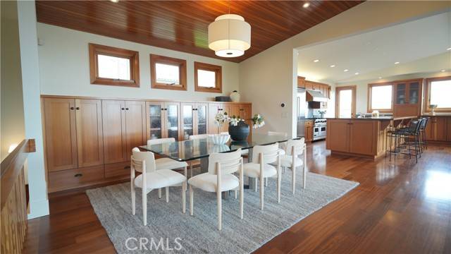 Manhattan Beach, CA 90266,624 6th Street