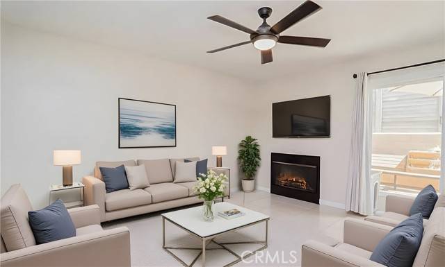 Pico Rivera, CA 90660,9900 Tagus #30