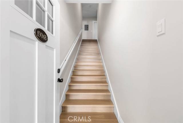 Long Beach, CA 90802,1904 E 2nd #B