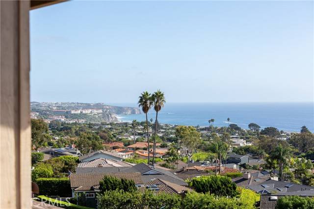 Laguna Beach, CA 92651,7 N Vista De La Luna