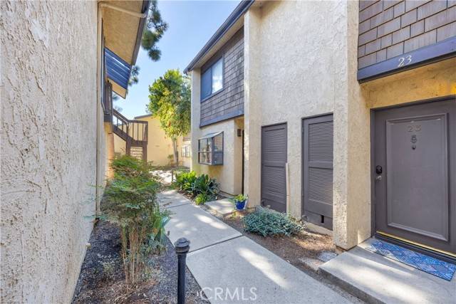 Lakewood, CA 90715,12750 Centralia #24