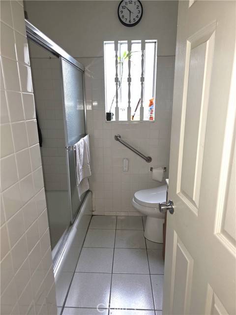 Downey, CA 90242,10251 Foster Road