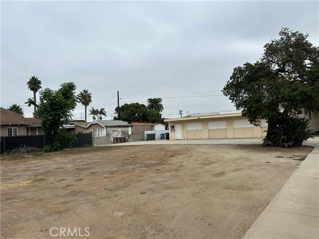 Hawthorne, CA 90250,11620 Inglewood Avenue