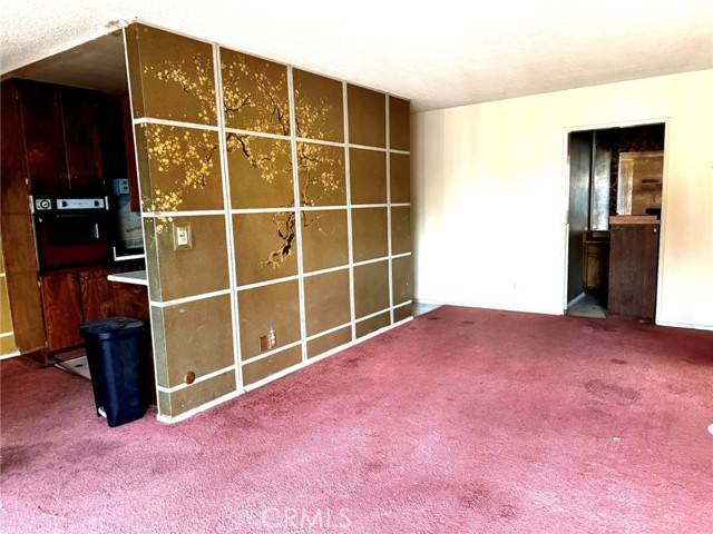 Los Angeles, CA 90020,360 S Kenmore #302
