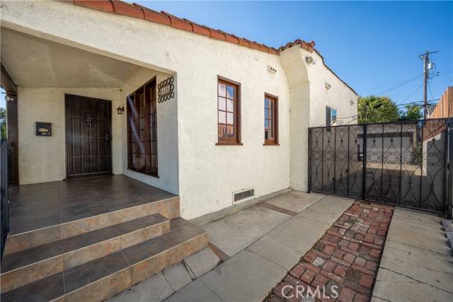 Long Beach, CA 90805,5525 Myrtle Avenue