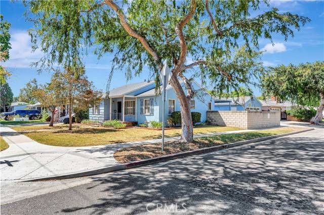 Long Beach, CA 90815,1949 Chatwin Avenue