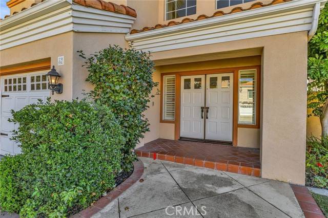 Lake Forest (el Toro), CA 92610,32 Salinas