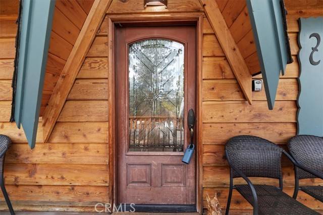 Big Bear Lake, CA 92315,432 Temple