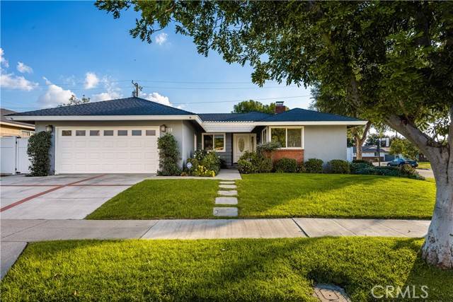 Orange, CA 92867,822 E Lomita Avenue