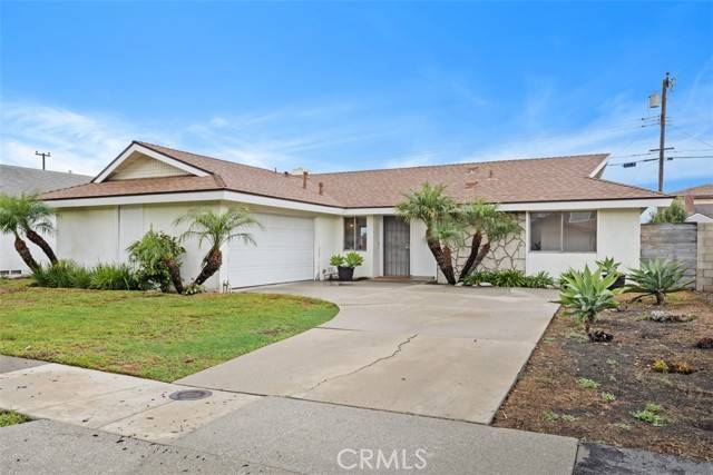 Huntington Beach, CA 92649,5681 Mangrum