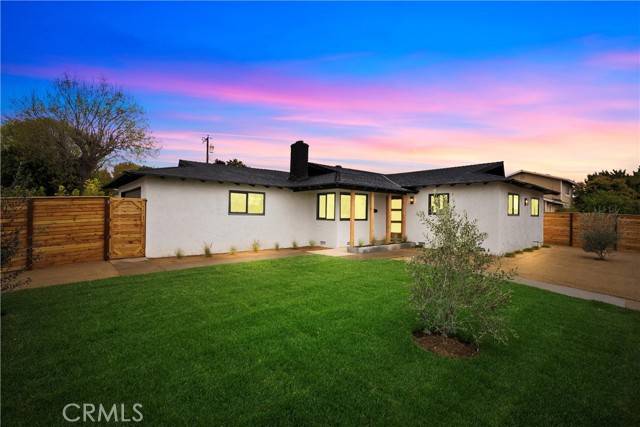 Placentia, CA 92870,619 E Yorba Linda Blvd