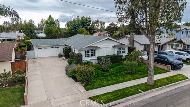 Anaheim, CA 92802,1556 W Harriet Lane