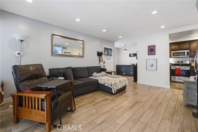 San Pedro (los Angeles), CA 90732,1440 Brett #61