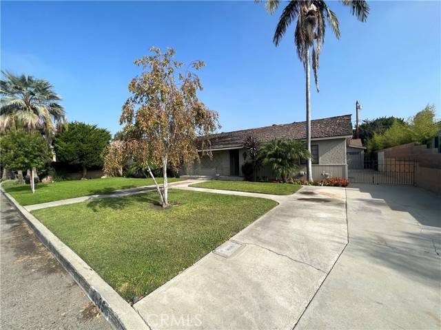 Downey, CA 90240,8535 Lubec Street