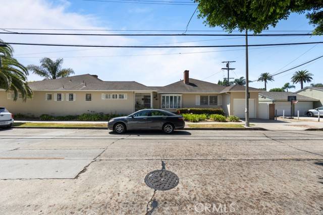 Long Beach, CA 90803,275 Belmont Avenue