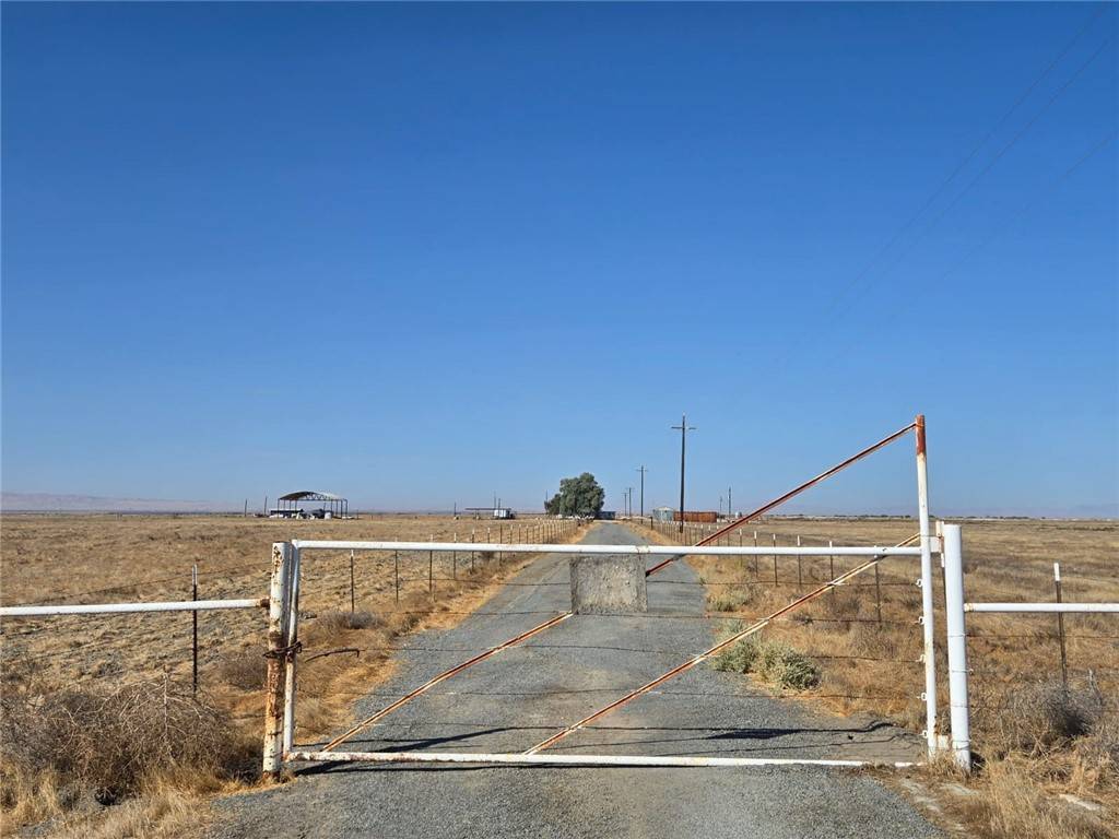 Wasco, CA 93280,12877 Corcoran Road