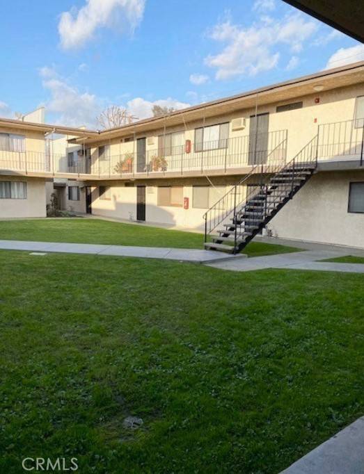 Paramount, CA 90723,15351 Orange Avenue #25