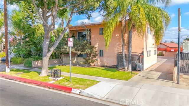 Bellflower, CA 90706,14924 Clark Avenue