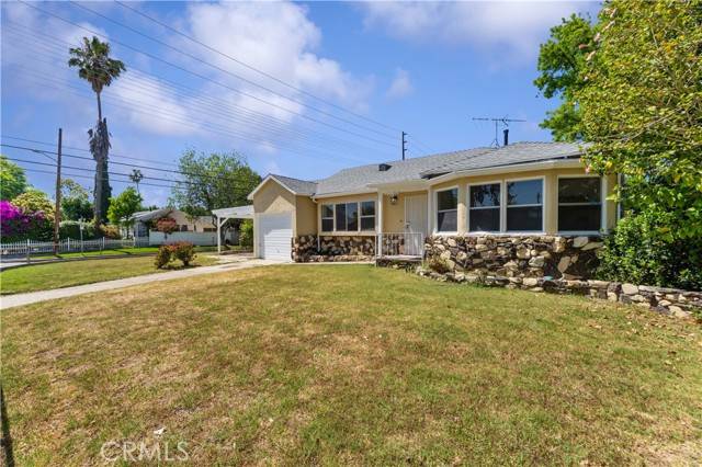 Van Nuys (los Angeles), CA 91401,14259 Emelita Street